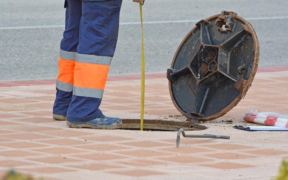 prix débouchage canalisation Menucourt